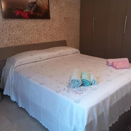 Casa Vacanza Patrizia Vila Catânia Exterior foto