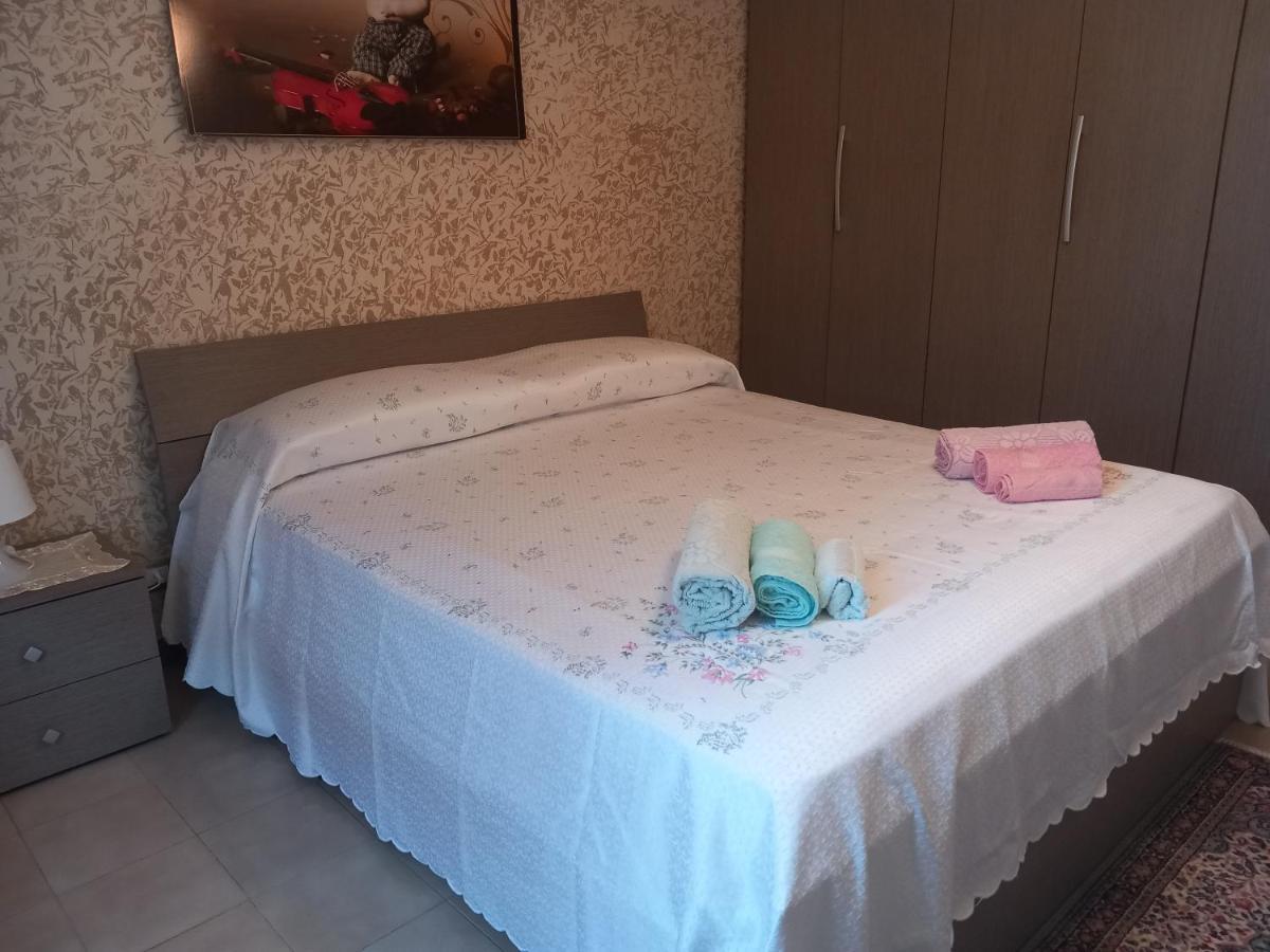 Casa Vacanza Patrizia Vila Catânia Exterior foto
